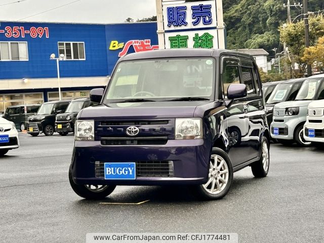 toyota pixis-space 2013 CFJ1774481 image 1