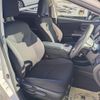 toyota prius-α 2020 CFJ1790071 image 12