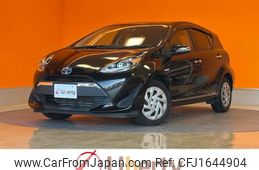toyota aqua 2017 CFJ1644904