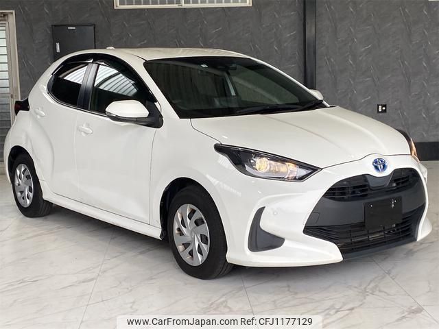 toyota yaris 2022 quick_quick_6AA-MXPH10_MXPH10-2090475 image 1