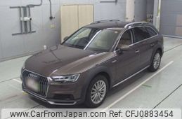 audi a4 2017 -AUDI--Audi A4 8WCYRA-WAUZZZF46JA030785---AUDI--Audi A4 8WCYRA-WAUZZZF46JA030785-