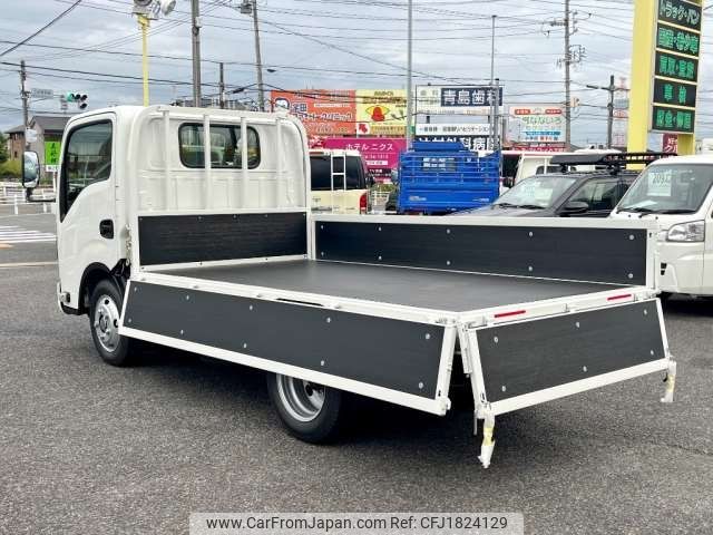mazda titan 2025 CFJ1824129 image 2