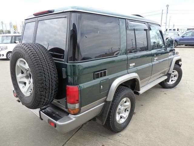 toyota landcruiser-70 2003 2455216-7990382 image 2