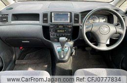 toyota corolla-spacio 2004 504928-928132