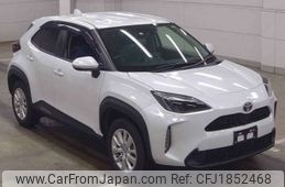 toyota yaris-cross 2022 CFJ1852468