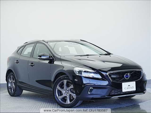 volvo v40 2014 CFJ1783587 image 1