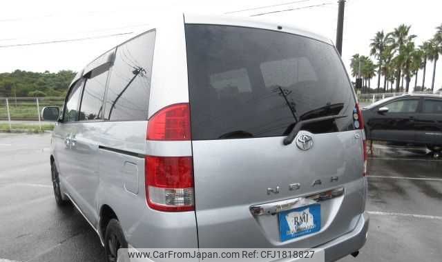 toyota noah 2006 CFJ1818827 image 2