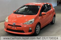 toyota aqua 2012 CFJ1730324