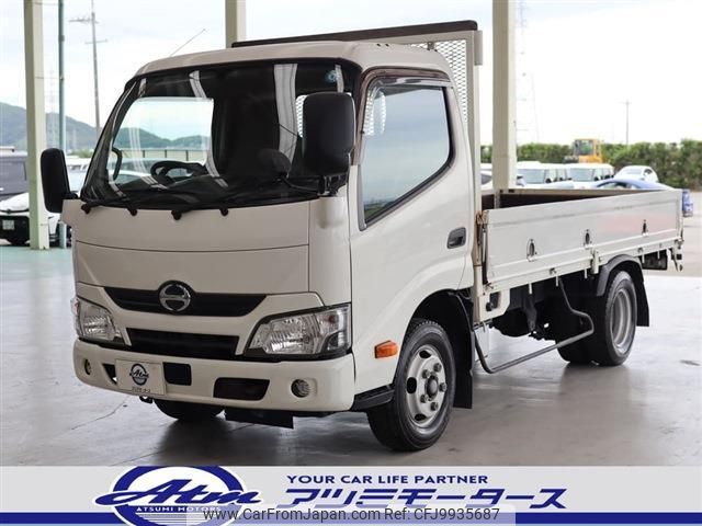 hino dutro 2017 GOO_NET_EXCHANGE_0202274A30240619W005 image 1