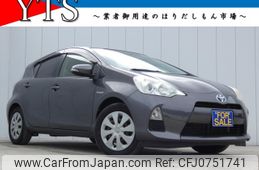 toyota aqua 2013 -TOYOTA--AQUA DAA-NHP10--NHP10-6154976---TOYOTA--AQUA DAA-NHP10--NHP10-6154976-