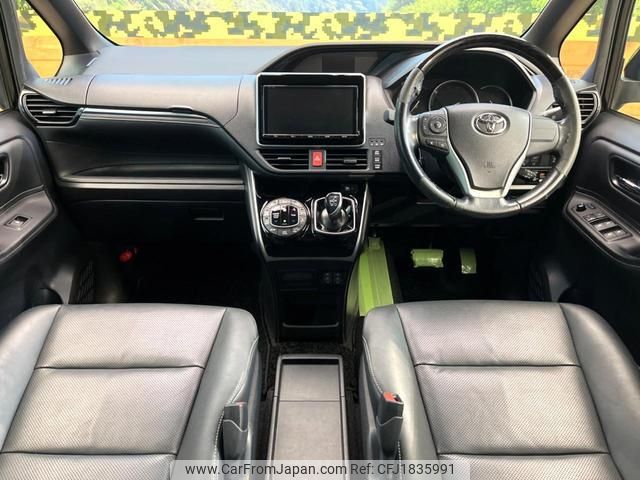toyota esquire 2017 CFJ1835991 image 2
