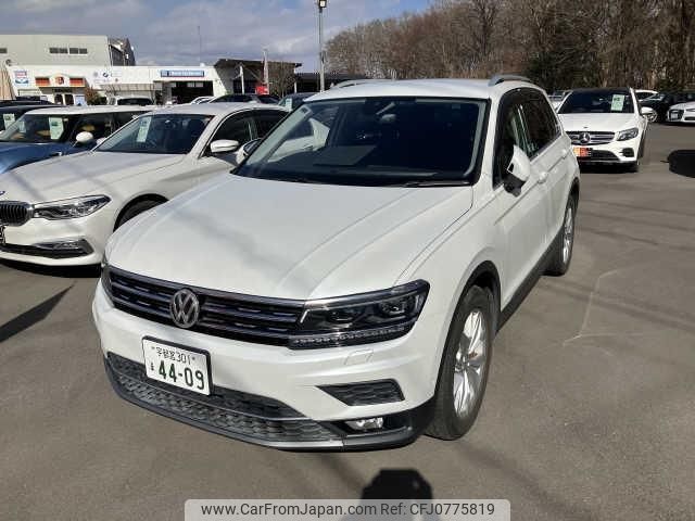 volkswagen tiguan 2017 quick_quick_ABA-5NCZE_WVGZZZ5NZJW835829 image 1