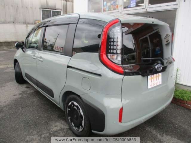 toyota sienta 2023 -TOYOTA--Sienta 6AA-MXPL10G--MXPL10-1102349---TOYOTA--Sienta 6AA-MXPL10G--MXPL10-1102349- image 2