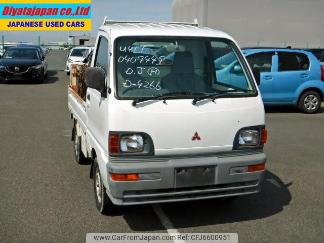 mitsubishi minicab-truck 1996 No.13243 image 2