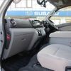 nissan nv350-caravan-wagon 2020 GOO_JP_988025050900201170001 image 17