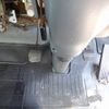isuzu elf-truck 2000 22111101 image 23