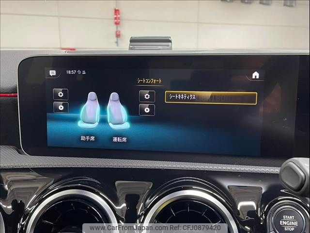 mercedes-benz a-class 2019 -MERCEDES-BENZ--Benz A Class 5BA-177084--WDD1770842V040804---MERCEDES-BENZ--Benz A Class 5BA-177084--WDD1770842V040804- image 2