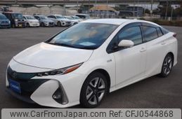 toyota prius-phv 2017 quick_quick_DLA-ZVW52_ZVW52-3058606