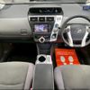 toyota prius-α 2012 CFJ1766175 image 15