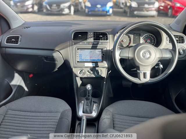 volkswagen polo 2014 NIKYO_YK46519 image 1