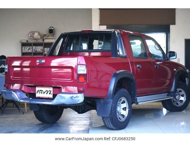 toyota hilux-sports-pick-up 1997 GOO_NET_EXCHANGE_0403418A30250125W001 image 2