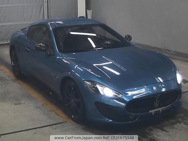 maserati granturismo 2013 CFJ1675348 image 1
