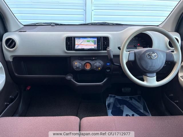 toyota passo 2011 CFJ1712977 image 2