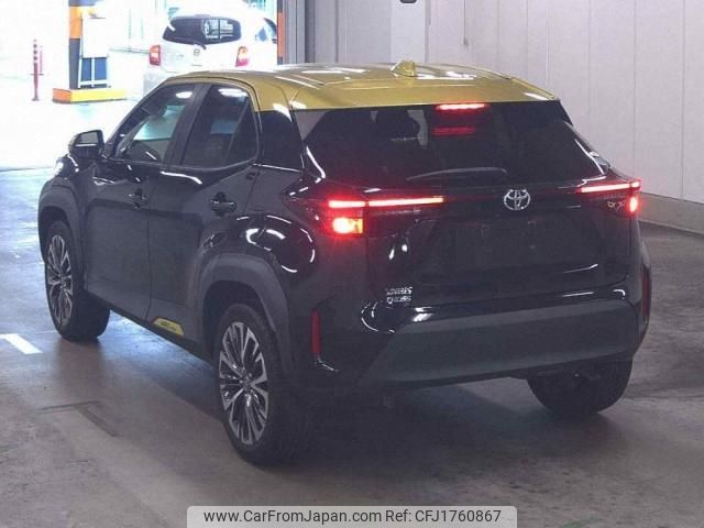 toyota yaris-cross 2020 CFJ1760867 image 2
