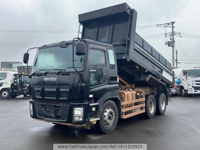 isuzu giga 2013 CFJ1529923 image 1