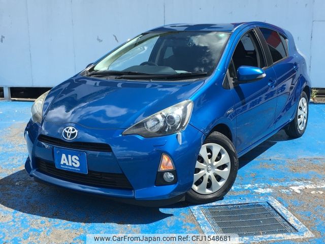 toyota aqua 2012 CFJ1548681 image 1