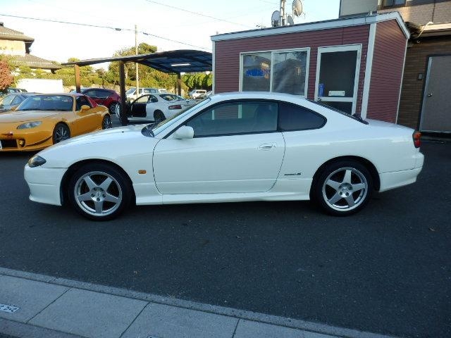 Used NISSAN SILVIA 1999/Nov CFJ9164307 in good condition for sale