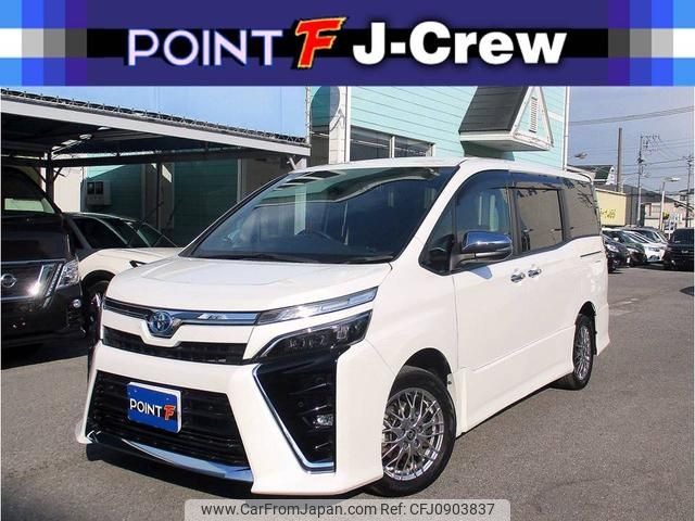 toyota voxy 2021 8f598e96eb0d3e14aef31e8b8e63f642 image 1