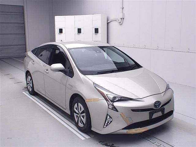 car_08a5601f-5eb3-4ef3-8ca7-