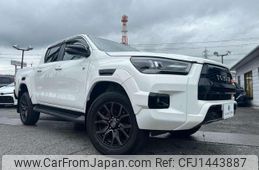 toyota hilux 2023 CFJ1443887