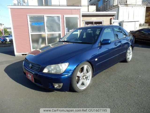 toyota altezza 2005 CFJ1607195 image 1