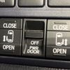 toyota voxy 2017 CFJ1676363 image 7