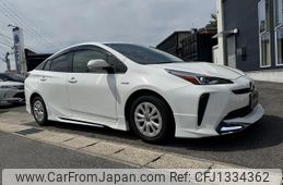 toyota prius 2020 286