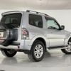 mitsubishi pajero 2016 CFJ1574903 image 3
