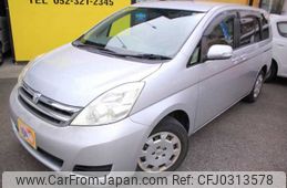 toyota isis 2008 TE812