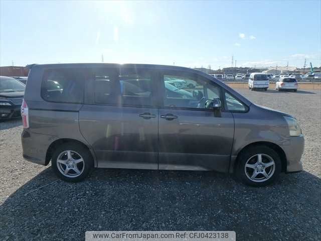 toyota noah 2009 NIKYO_QR52338 image 1