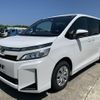 toyota voxy 2018 NIKYO_SW46308 image 3