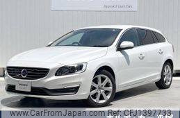 volvo v60 2018 quick_quick_FD4204T_YV1FWA8RDJ2401517