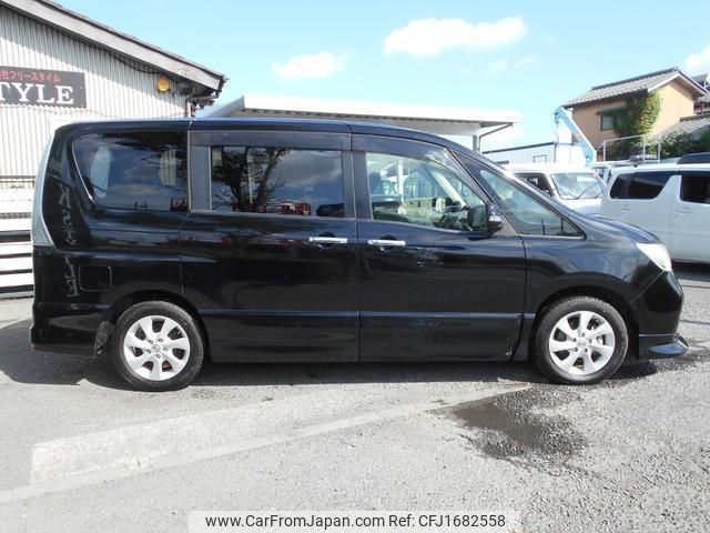 nissan serena 2012 CFJ1682558 image 2