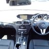 mercedes-benz c-class 2011 CFJ1558797 image 11