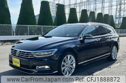 volkswagen passat-variant 2017 CFJ1888872