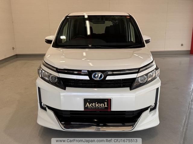toyota voxy 2014 CFJ1675513 image 2