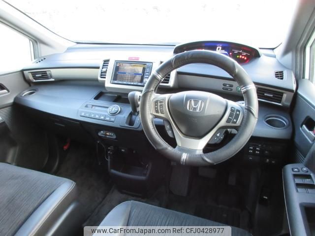 honda freed-spike-hybrid 2012 quick_quick_DAA-GP3_GP3-1023852 image 2