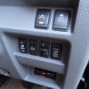 nissan nv350-caravan-van 2018 GOO_JP_700040301030241114002 image 44