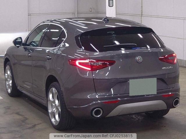 alfa-romeo stelvio 2022 quick_quick_3DA-94922_ZARPAHGX6N7D53265 image 2