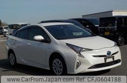 toyota prius 2018 -TOYOTA--Prius DAA-ZVW50--ZVW50-6115395---TOYOTA--Prius DAA-ZVW50--ZVW50-6115395-